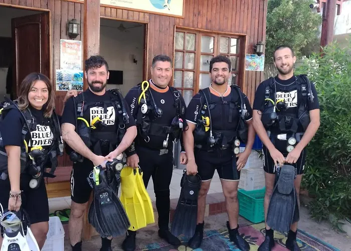 Deep Blue Divers *